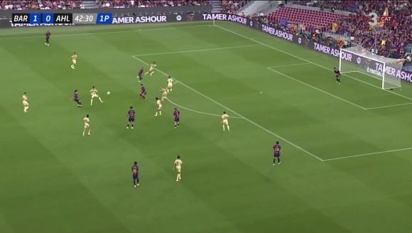 巴萨2-0领先！拉菲尼亚造点，自己主罚命中扩大领先！